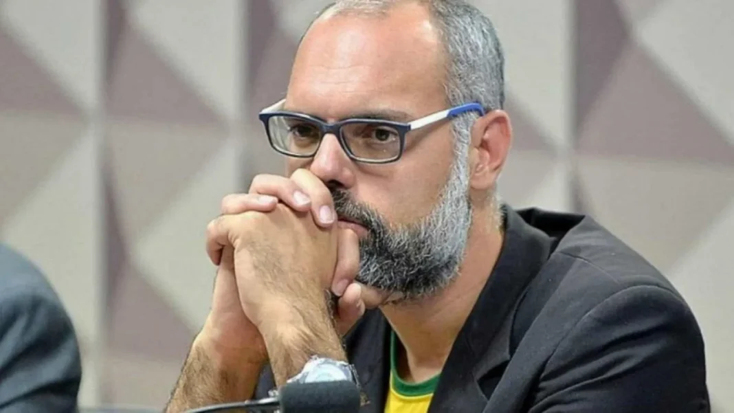 pf-quer-que-meta-e-x-informem-dados-de-contas-de-allan-dos-santos