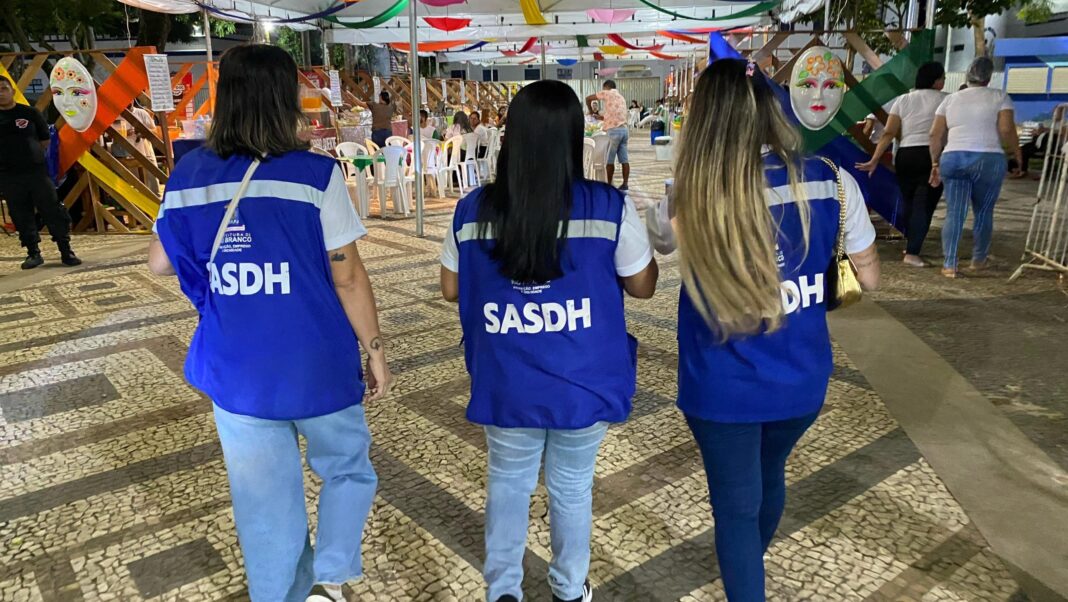 sasdh-realiza-trabalho-de-acolhimento-e-protecao-de-mulheres-e-criancas-durante-carnaval-da-familia-2025