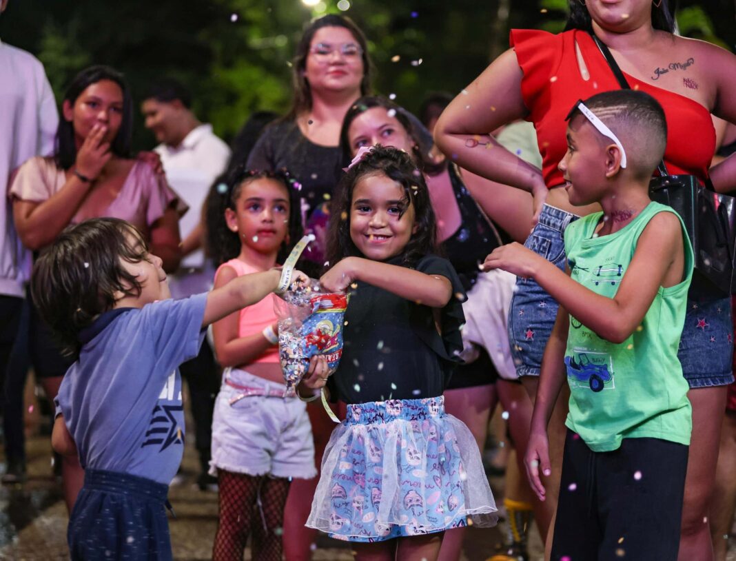 atracao-nacional-e-bailes-infantil-e-do-idoso-marcam-3a-noite-do-carnaval-da-familia-em-rio-branco