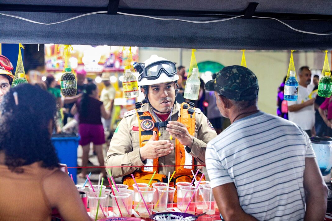 corpo-de-bombeiros-realiza-trabalho-preventivo-durante-o-carnaval-da-familia