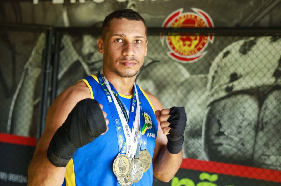 lutador-acreano-de-boxe-chines-esta-entre-os-tres-atletas-que-vao-representar-o-brasil-na-10a-copa-do-mundo-de-sanda