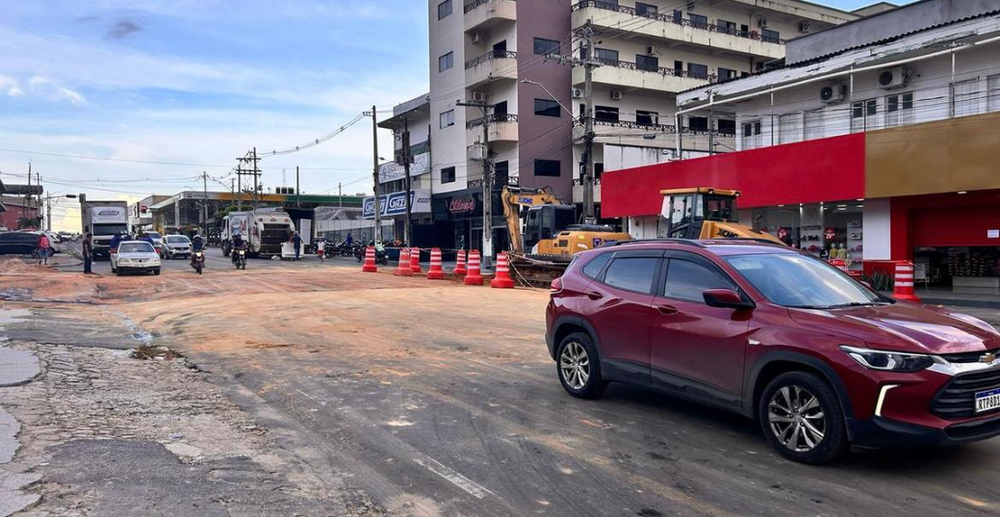 prefeitura-de-cruzeiro-do-sul-libera-trafego-na-avenida-joaquim-tavora-apos-acoes-emergenciais