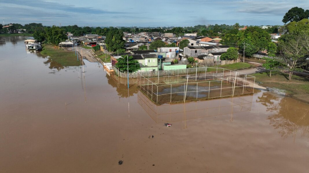 rio-acre-ultrapassa-cota-de-transbordamento-em-rio-branco