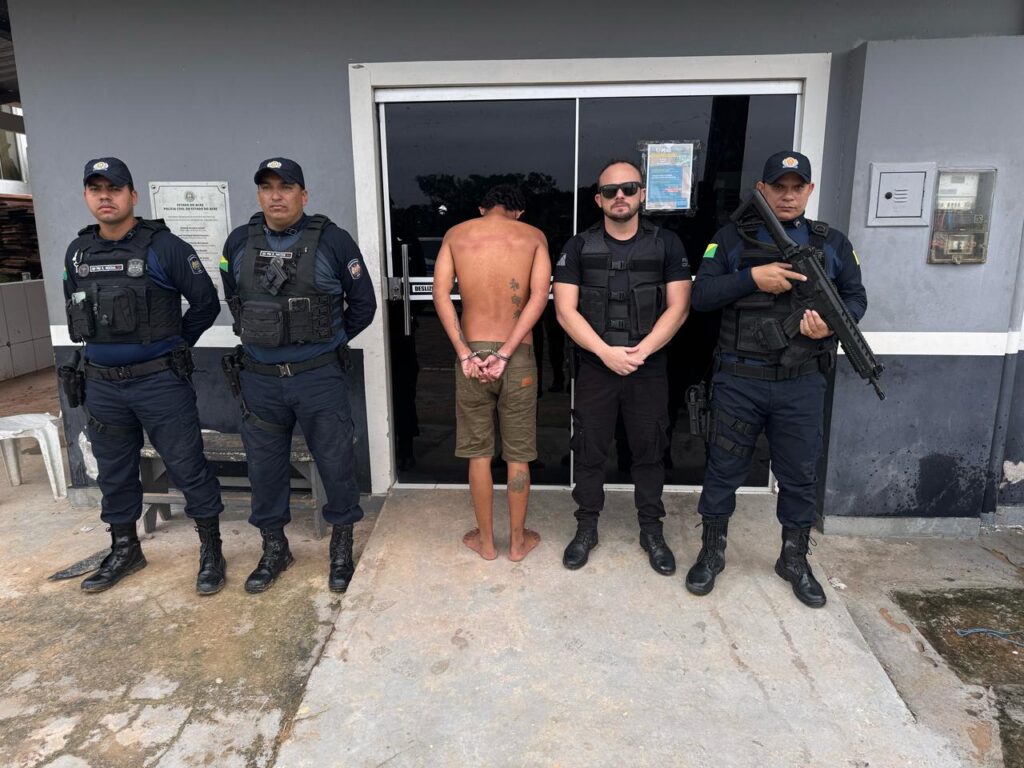 homem-acusado-de-roubos-qualificados-no-interior-do-acre-e-preso-na-casa-da-avo