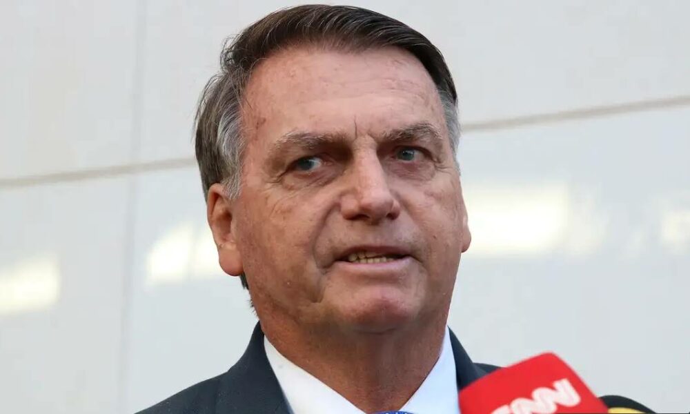 delacao-de-mauro-cid-revela-temor-de-moderados-sobre-influencia-de-radicais-em-bolsonaro