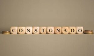 taxas-de-consignado-disparam:-trabalhadores-clt-pagam-ate-6,49%-ao-mes-contra-1,80%-dos-aposentados