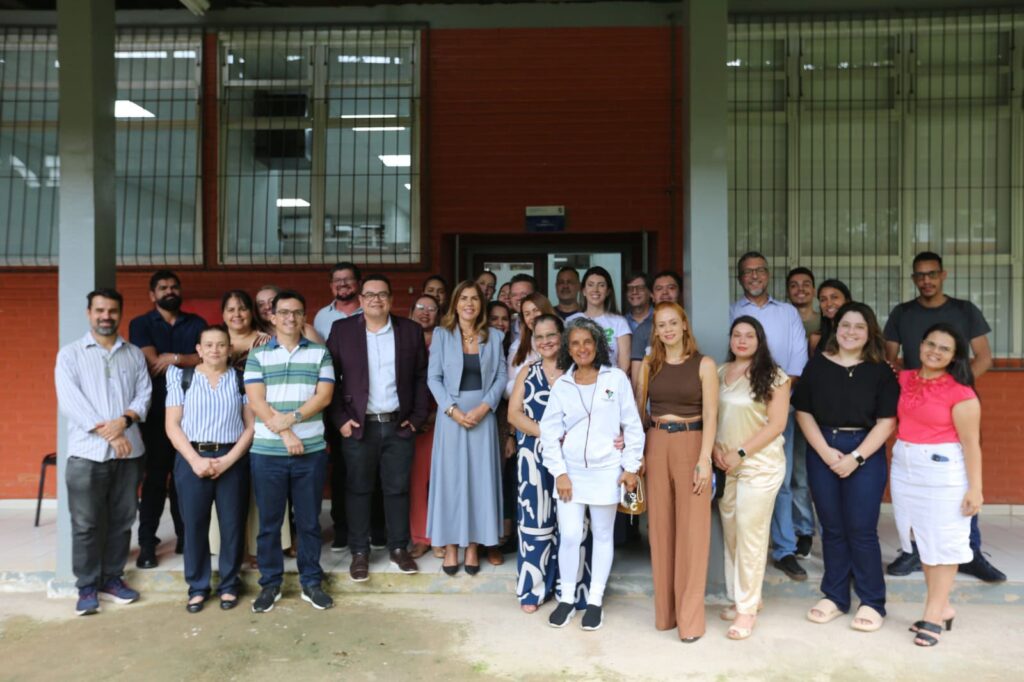 fruto-da-cooperacao-entre-sesacre-e-ufac,-nucleo-de-telessaude-ganha-laboratorio-de-telemedicina