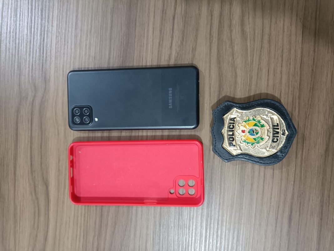 trabalho-investigativo-da-policia-civil-de-acrelandia-recupera-mais-um-celular-roubado.