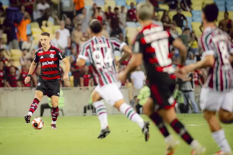 flamengo-e-fluminense-decidem-o-titulo-do-campeonato-carioca-2025