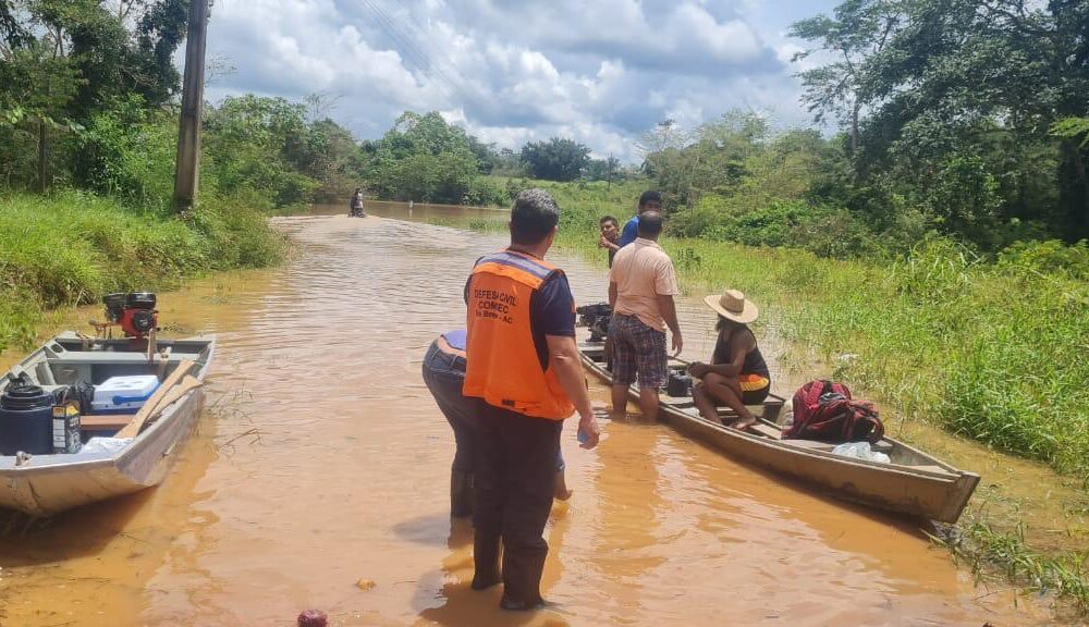 nivel-do-rio-acre-continua-subindo-e-alcanca-15,86-na-medicao-das-9h-na-capital