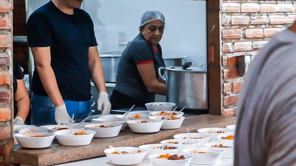 prefeitura-de-rio-branco-comeca-a-operar-com-o-restaurante-no-parque-abrigo