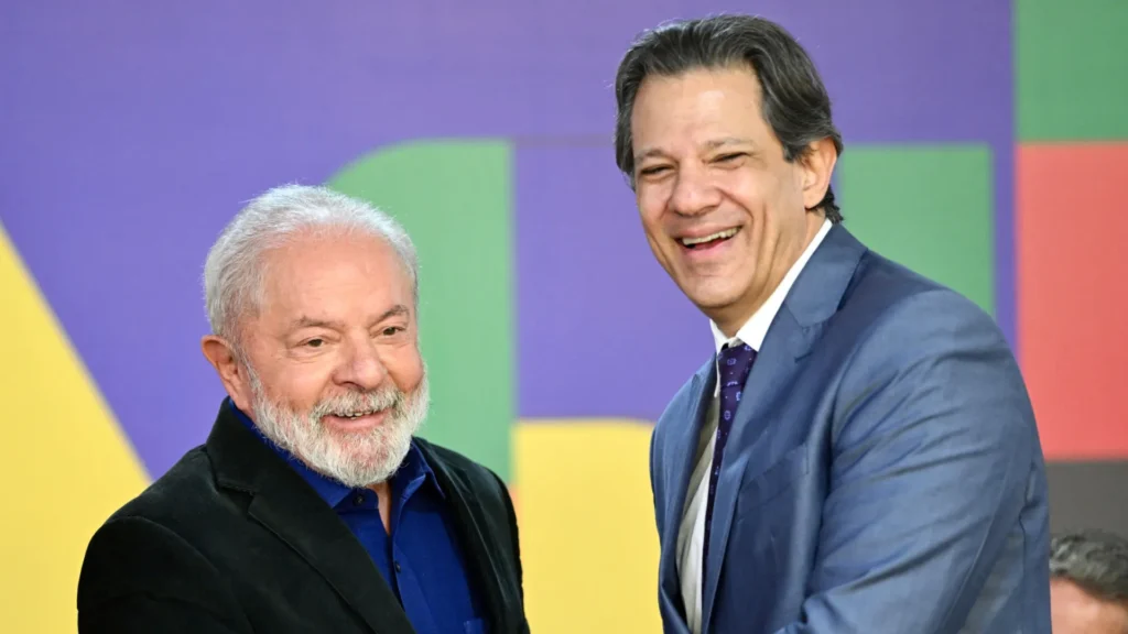 orcamento-de-2025-e-aprovado-em-comissao-com-superavit-de-r$-15-bi