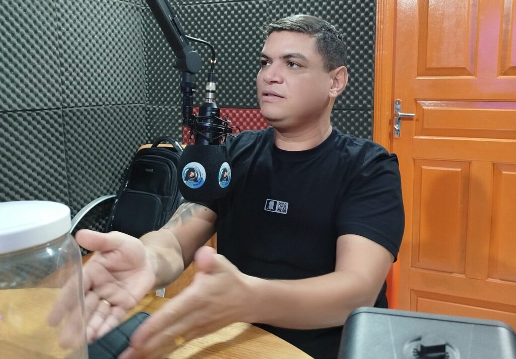 deputado-tio-pablo-fala-de-projetos-voltados-aos-autistas-e-homenagem-a-padre-paolino-baldassari