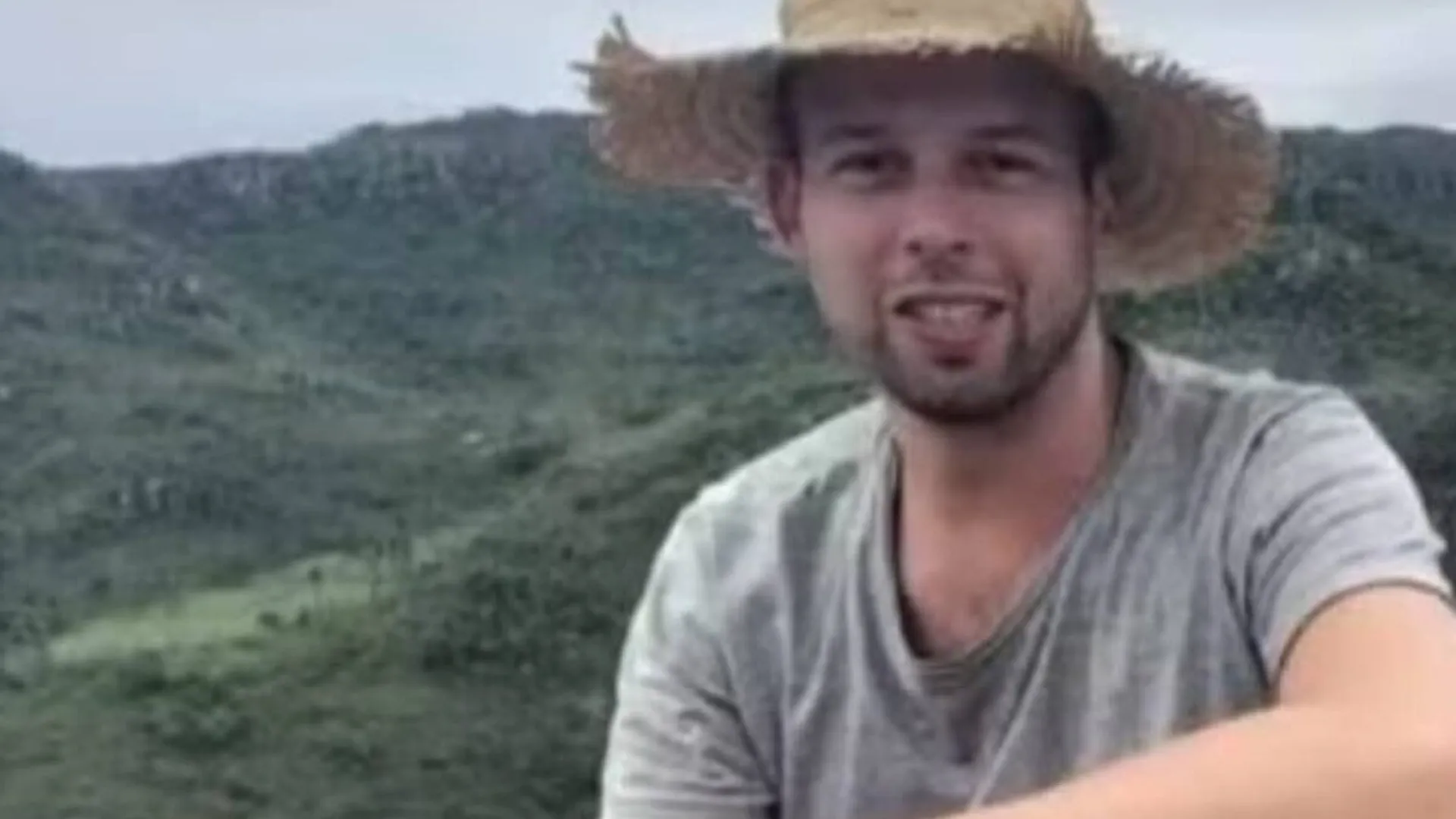 indignacao-marca-velorio-de-arquiteto-morto-apos-atropelar-assaltante-em-sp