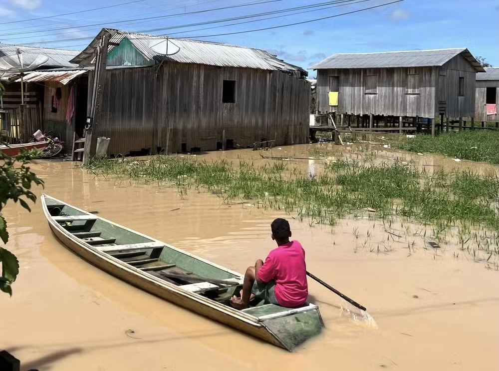 rio-tarauaca-volta-a-subir,-marca-10,22-metros-e-atinge-1,2-mil-pessoas-neste-sabado