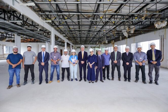 membros-do-ministerio-publico-do-acre-vistoriam-obras-da-nova-sede-da-instituicao