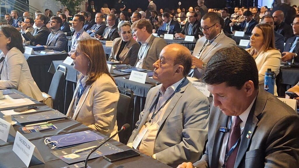 em-brasilia,-prefeito-de-rio-branco-participa-de-reuniao-geral-da-fnp-e-e-destaque