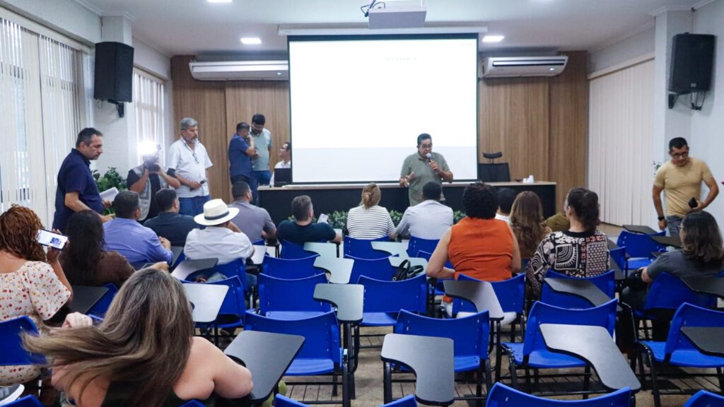 prefeitura-de-rio-branco-apresenta-aos-vereadores-o-planejamento-para-2025