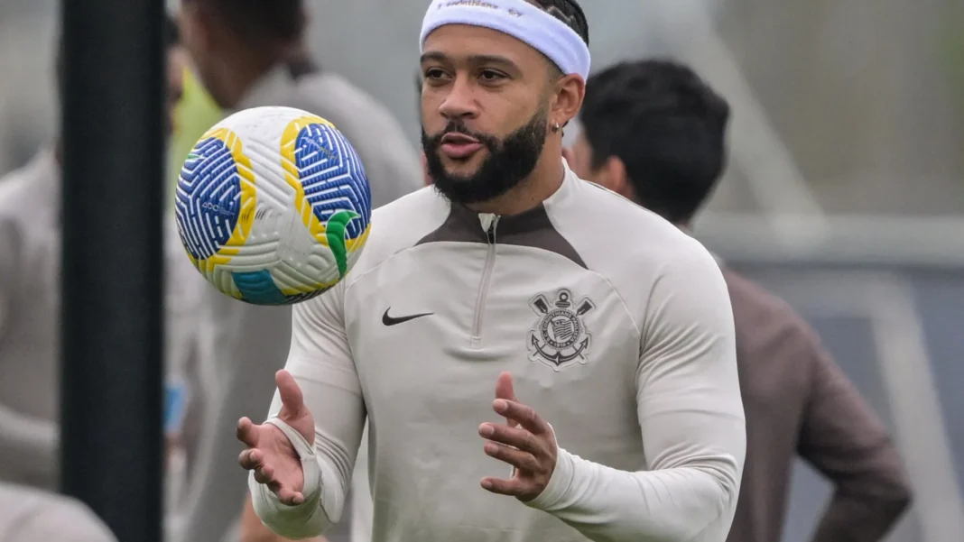 sem-depay-e-outros-desfalques,-corinthians-deve-ter-reservas-contra-america-de-cali
