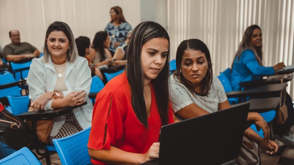 prefeitura-de-rio-branco-e-amac-promovem-capacitacao-para-gestores-educacionais