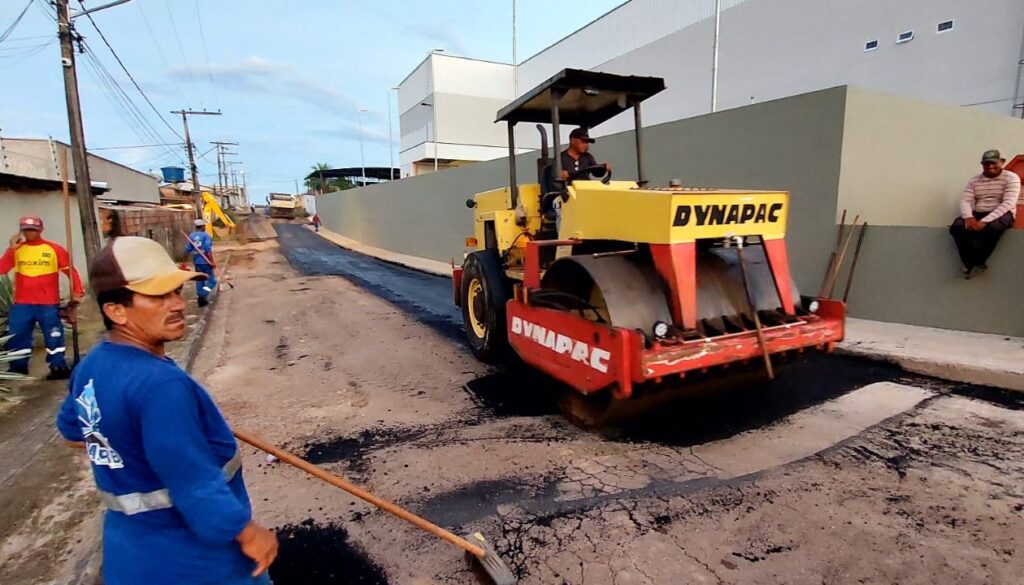 prefeitura-intensifica-servico-de-recapeamento-asfaltico-no-conjunto-nova-esperanca
