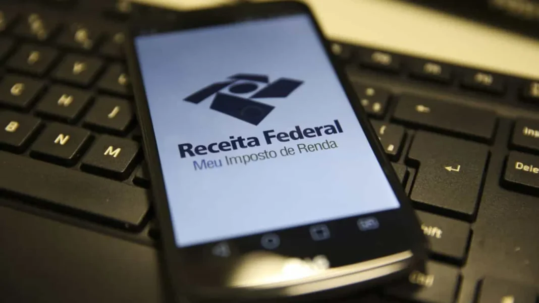 agu-oficia-google-e-apple-contra-apps-falsos-sobre-o-imposto-de-renda