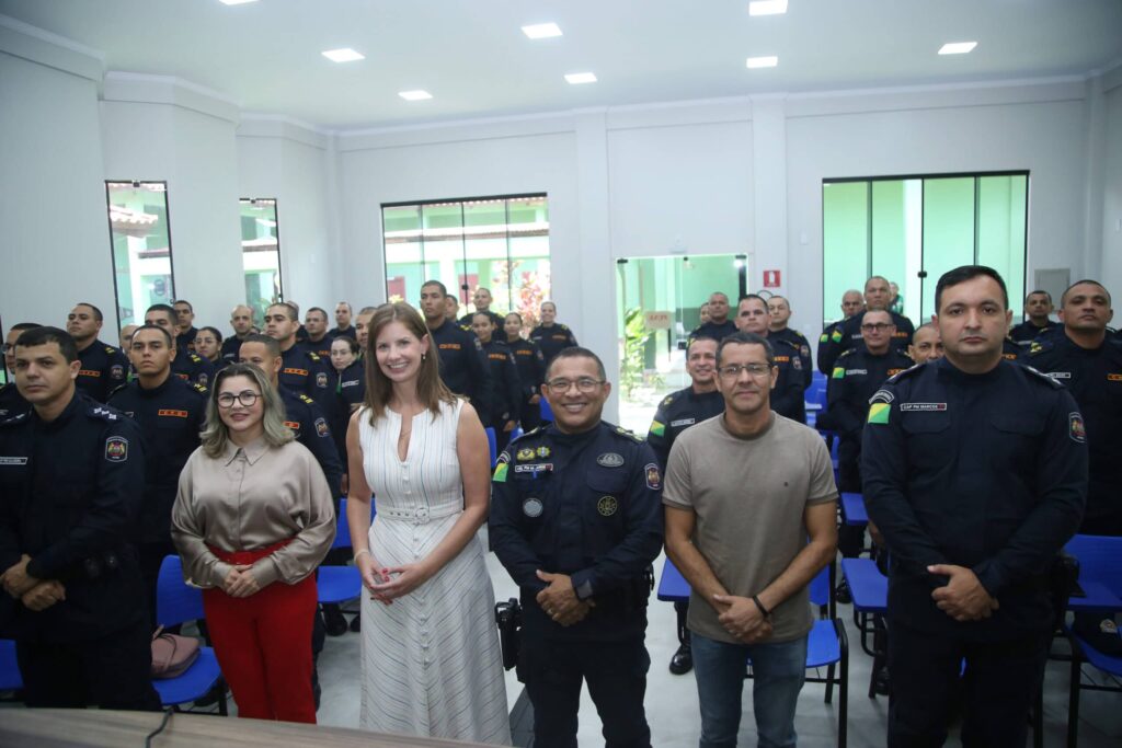 sejusp-realiza-palestra-com-diretora-do-fundo-nacional-em-rio-branco