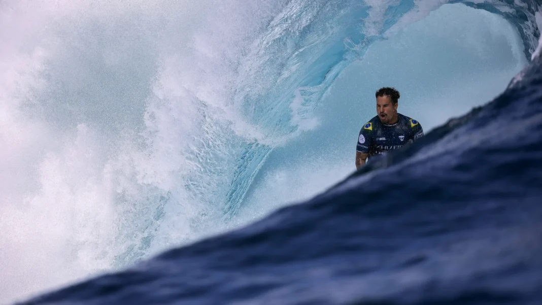 italo-e-mais-quatro-brasileiros-avancam-na-wsl;-filipinho-e-eliminado