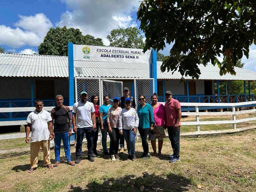 educacao-realiza-manutencao-na-escola-adalberto-sena,-em-porto-walter