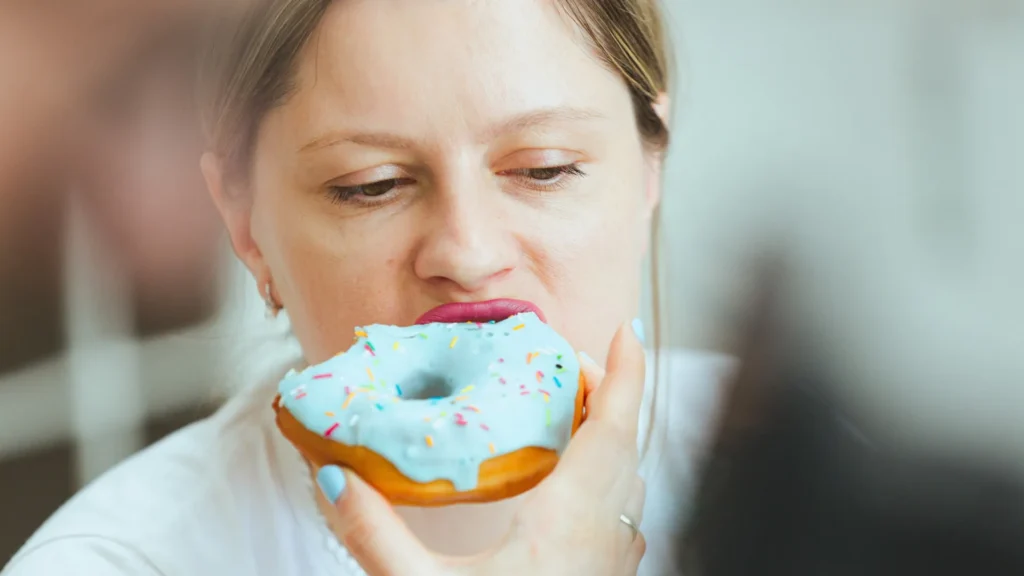 ansiedade-e-alimentacao:-veja-os-alimentos-que-podem-agravar-os-sintomas