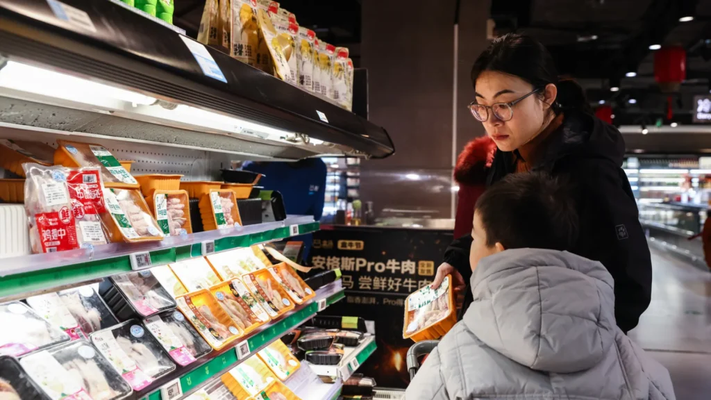 china-registra-deflacao-pelo-segundo-mes-consecutivo-em-marco