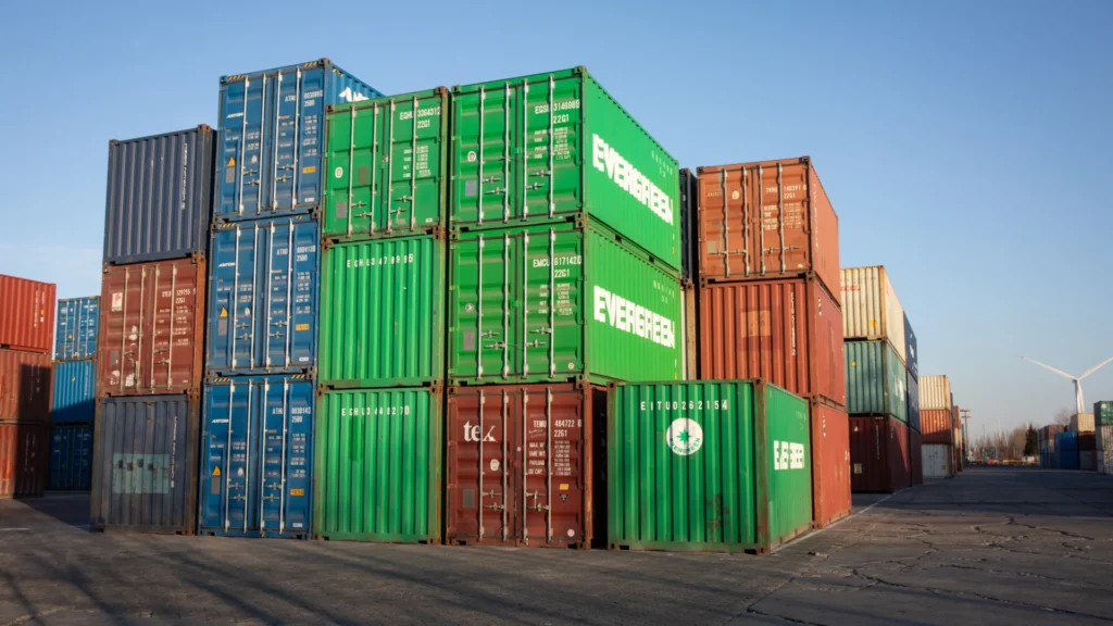 entram-em-vigor-as-taxas-chinesas-de-84%-sobre-produtos-norte-americanos