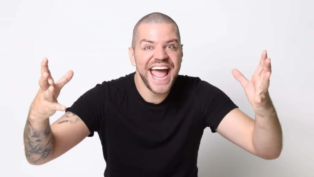 apos-repercussao,-victor-sarro-desmente-beijo-de-cabelinho-e-lucas-guedez