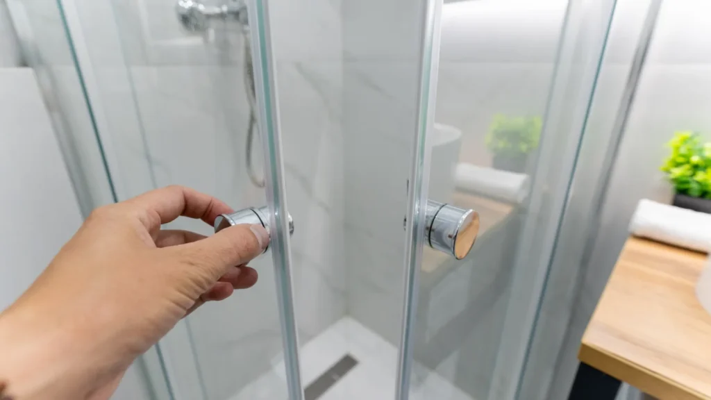 quatro-dicas-para-manter-o-box-do-banheiro-limpo-por-mais-tempo