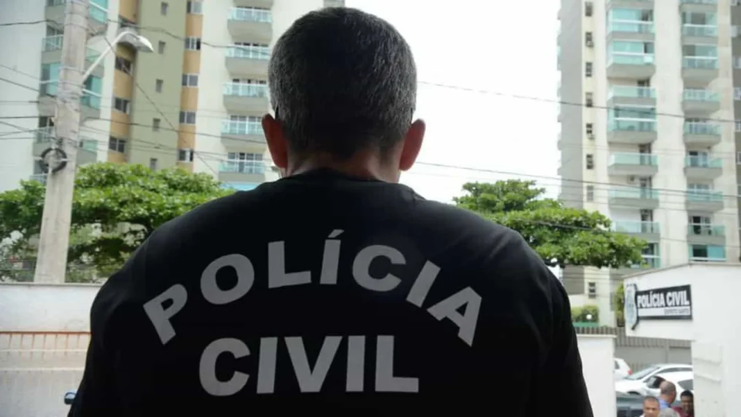 mulher-pede-ajuda-por-bilhete-e-e-resgatada-apos-passar-5-anos-em-carcere-privado-no-pr