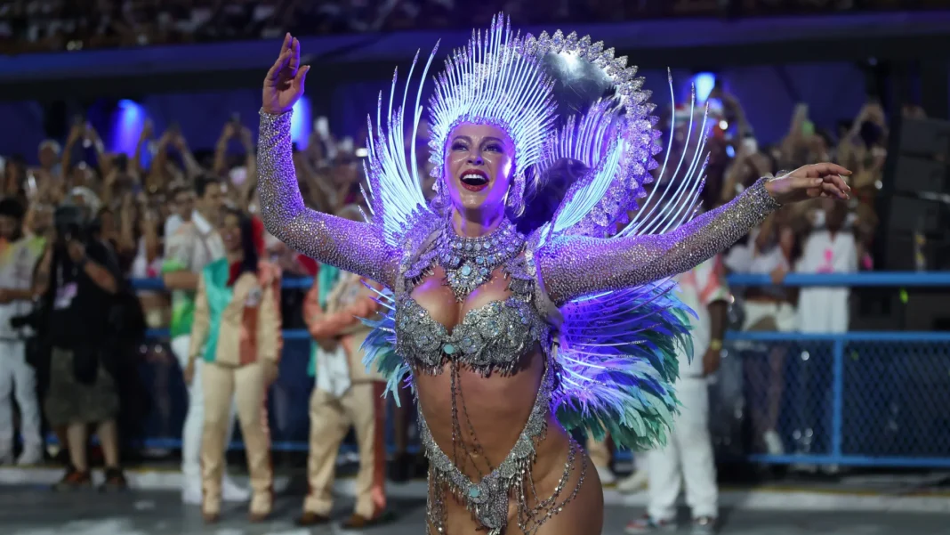 grande-rio-alega-nota-errada-e-reivindica-titulo-do-carnaval-do-rio,-empatada-com-a-beija-flor