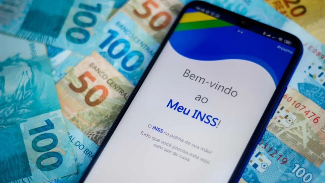 veja-quanto-o-aposentado-do-inss-deve-receber-de-13o-em-2025
