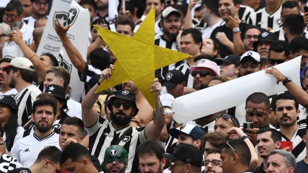 botafogo-enfrenta-red-bull-bragantino-no-brasileirao-para-confirmar-ascensao-com-renato-paiva