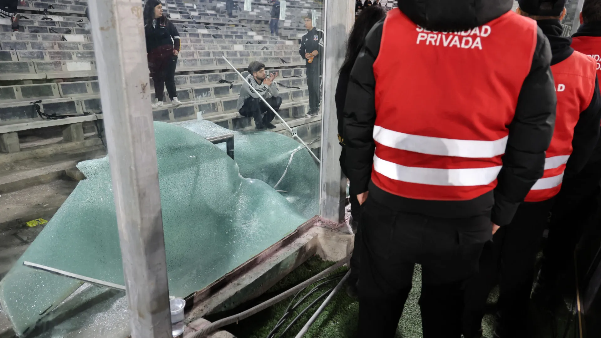 conmebol-suspende-torcida-do-colo-colo-e-anuncia-‘processo-disciplinar’