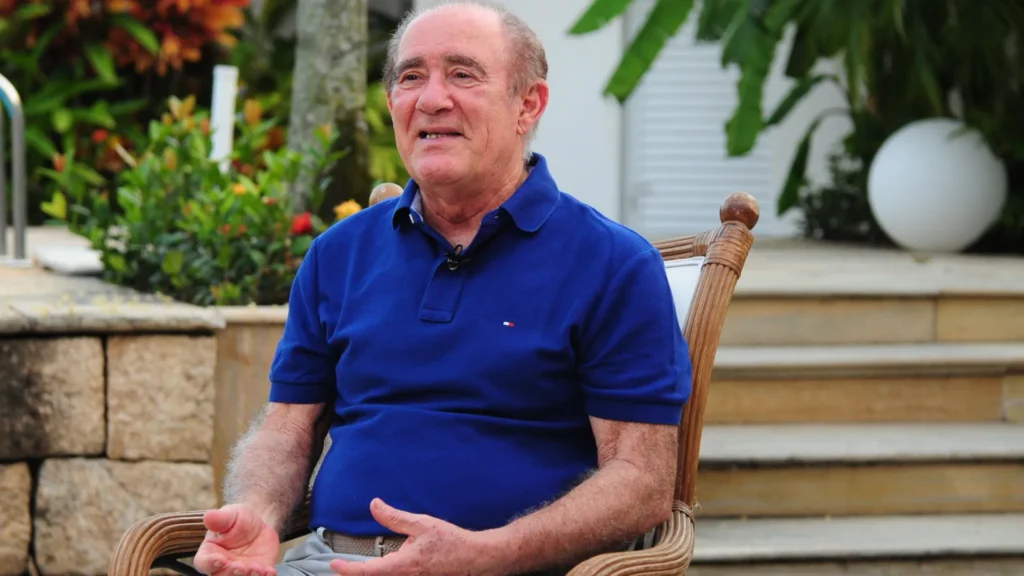 mulher-de-renato-aragao-se-irrita-com-rumores-sobre-o-estado-de-saude-do-humorista