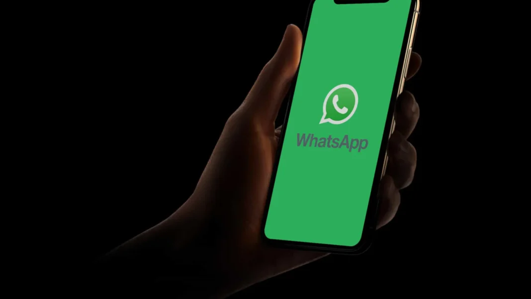 whatsapp-testa-reacoes-com-emojis-e-funcao-de-levantar-a-mao-em-chamadas