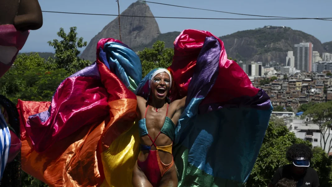 carnaval-2025:-confira-os-blocos-de-rua-do-rio-neste-domingo