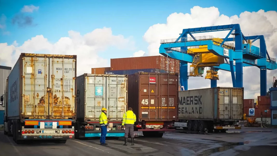 quase-30%-da-exportacao-do-brasil-aos-eua-esta-livre-de-sobretaxa-de-10%
