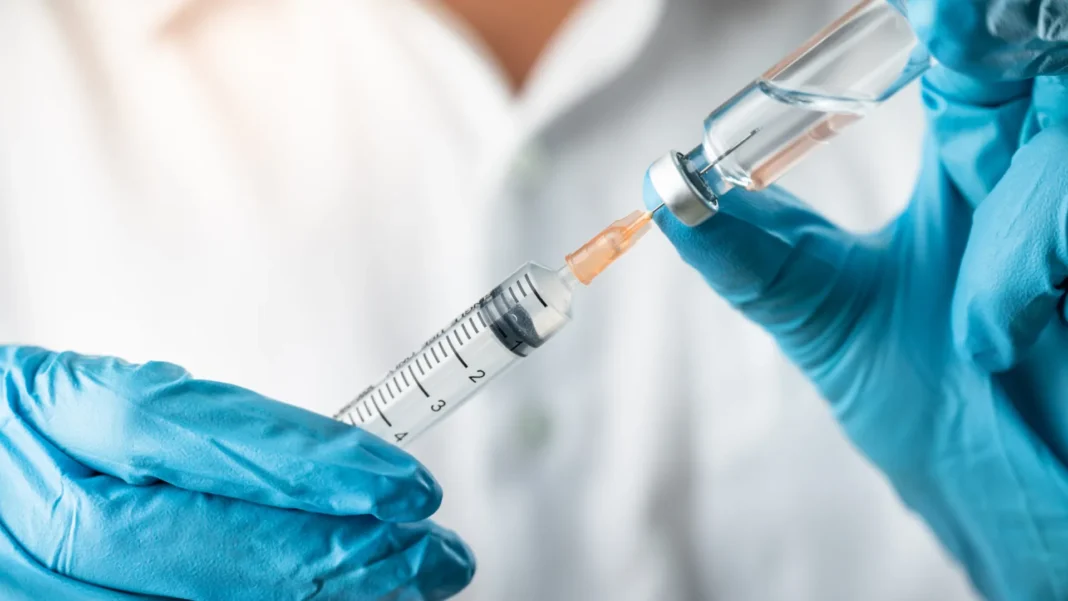 novo-farmaco-pode-funcionar-como-‘vacina-anual’-contra-o-hiv