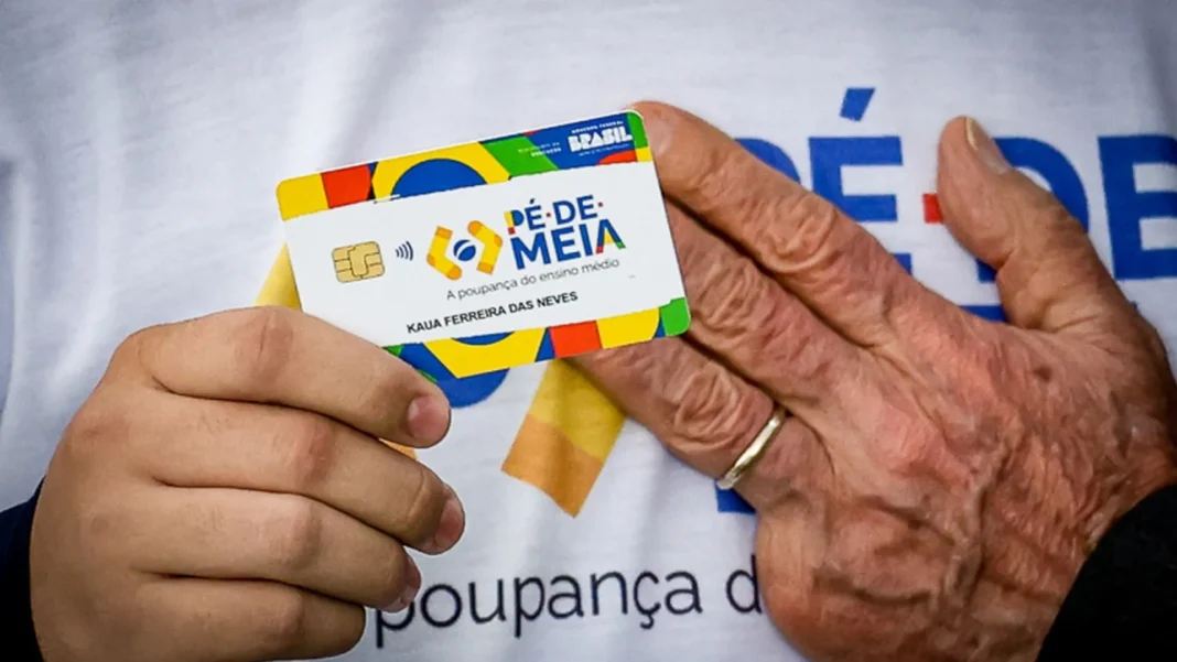 pe-de-meia-paga-r$-1-mil-a-alunos-dos-anos-iniciais-do-ensino-medio