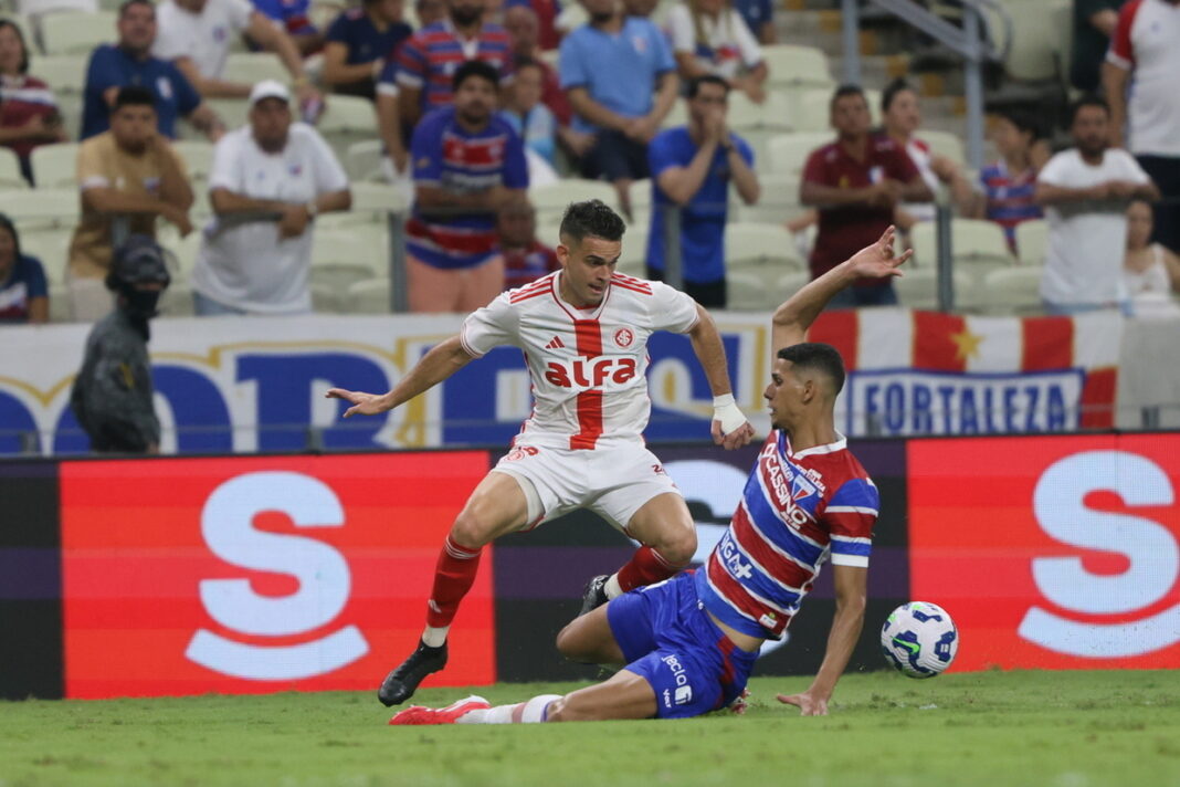 fortaleza-e-inter-nao-empolgam-e-jogo-nao-sai-do-zero fortaleza-e-inter-nao-empolgam-e-jogo-nao-sai-do-zero