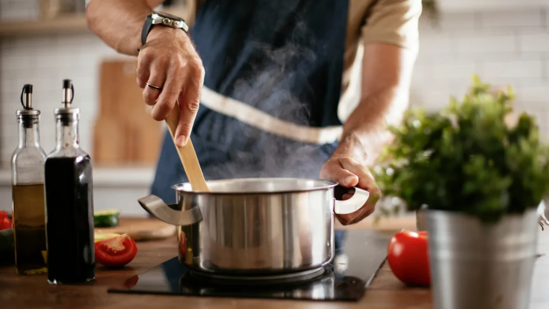 chefs-alertam-para-erros-ao-cozinhar-que-deixam-os-pratos-menos-saudaveis