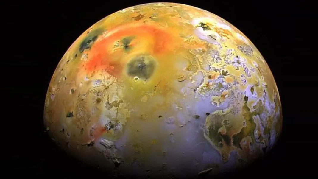 nasa-capta-“erupcao-vulcanica-mais-intensa”-ja-avistada-em-lua-de-jupiter