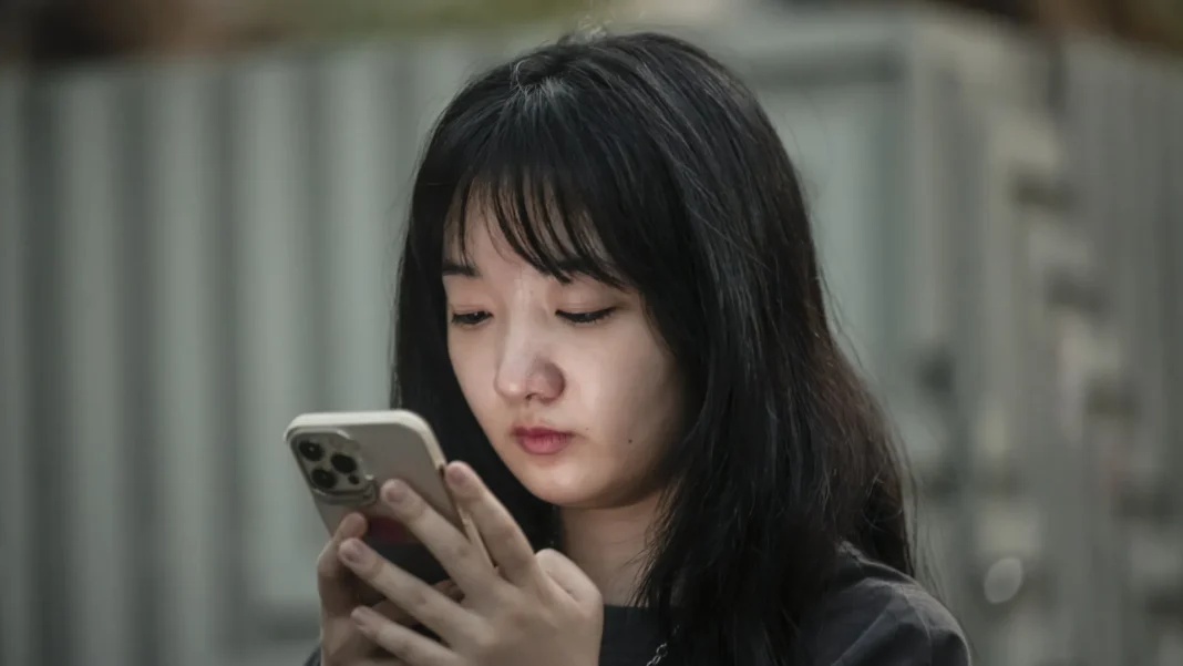 china-quer-reprimir-comportamentos-“maliciosos”-em-plataformas-de-videos