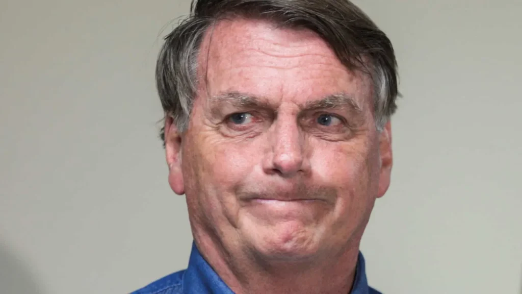 apos-cirurgia,-bolsonaro-fica-em-uti,-sem-previsao-de-alta
